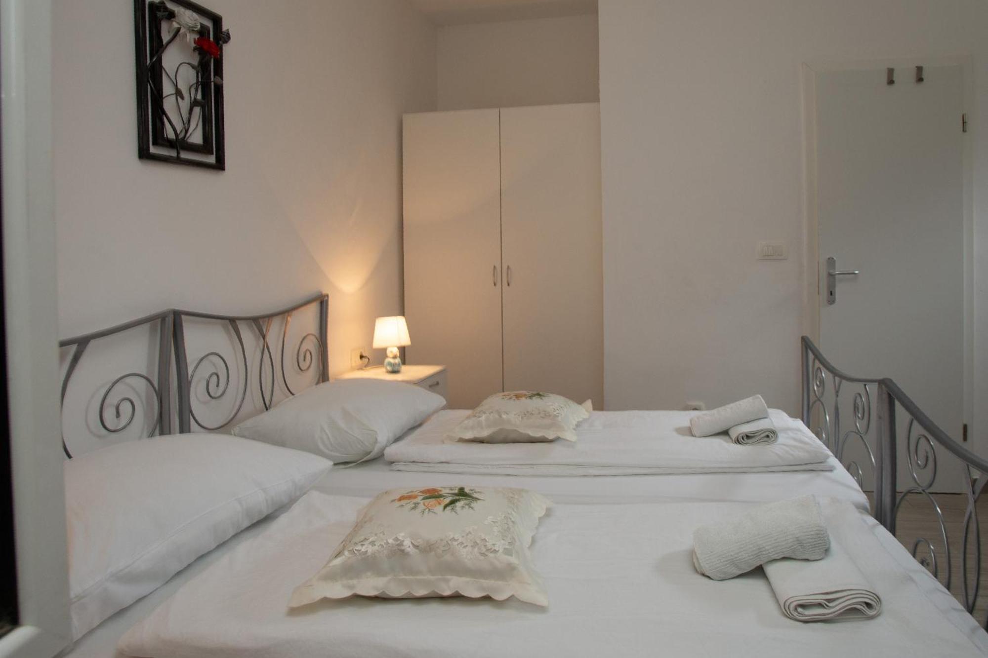 Downtown Spalato Private Rooms Exterior foto