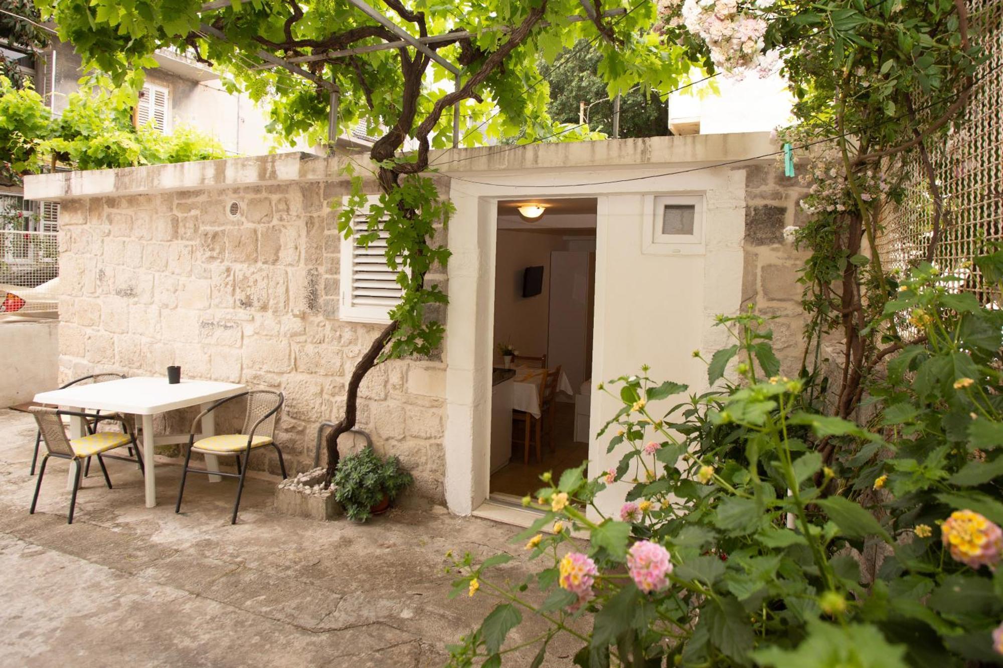 Downtown Spalato Private Rooms Exterior foto